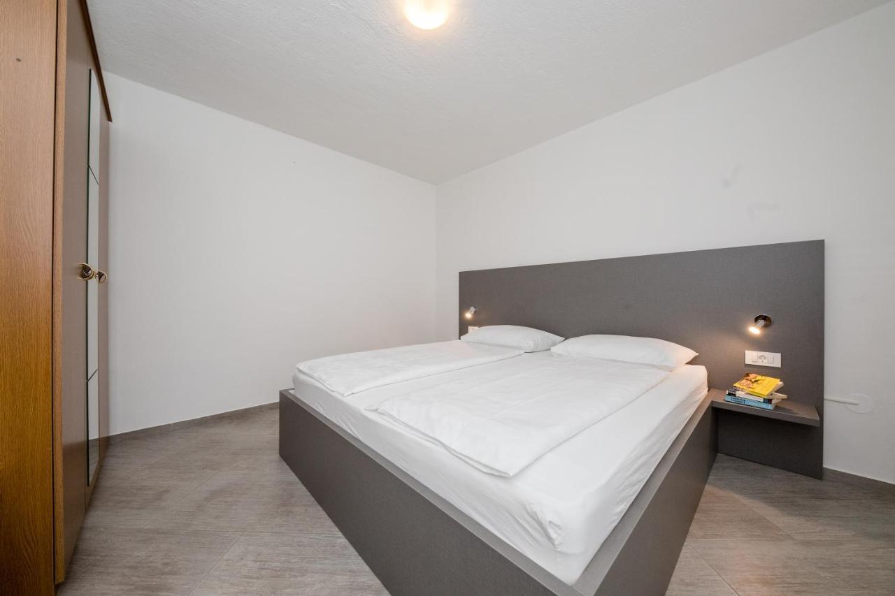 Apartments Kos Supetarska Draga Luaran gambar