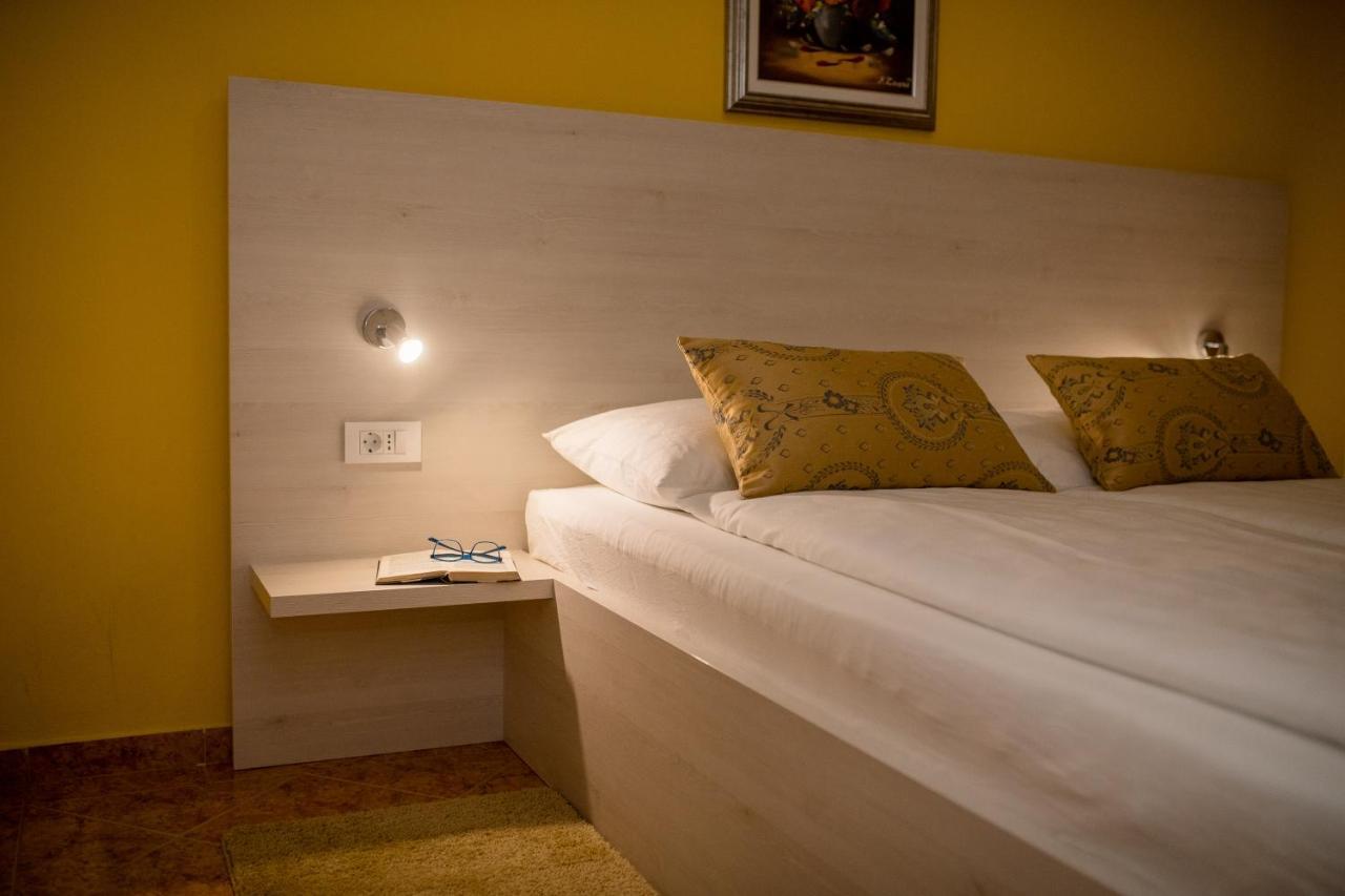 Apartments Kos Supetarska Draga Luaran gambar